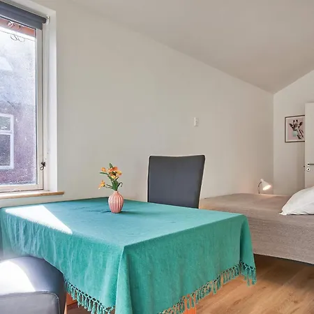 6 Person In Nexo-by Traum Hébergement de vacances